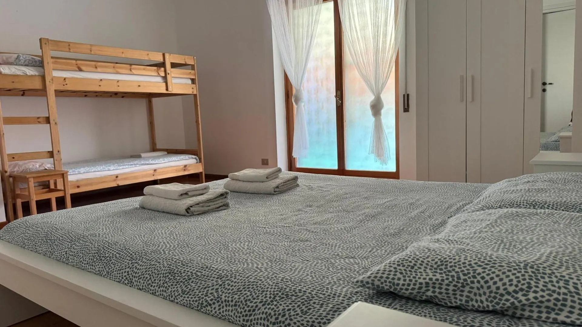 Bed And Breakfast Edemma Rome 0*,  Italy